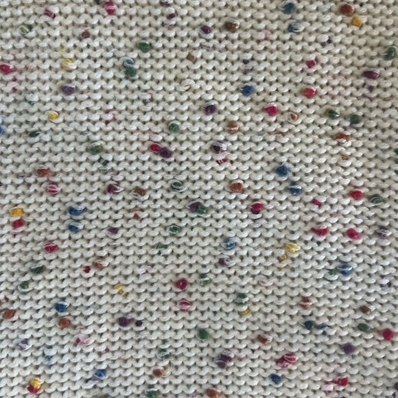 Confetti color sweater , size small - Picture 2 of 4